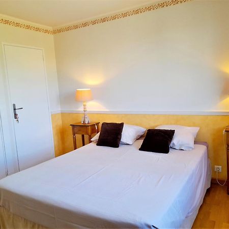 Domaine Des Ecureuils Bed and Breakfast Carpentras Exteriör bild